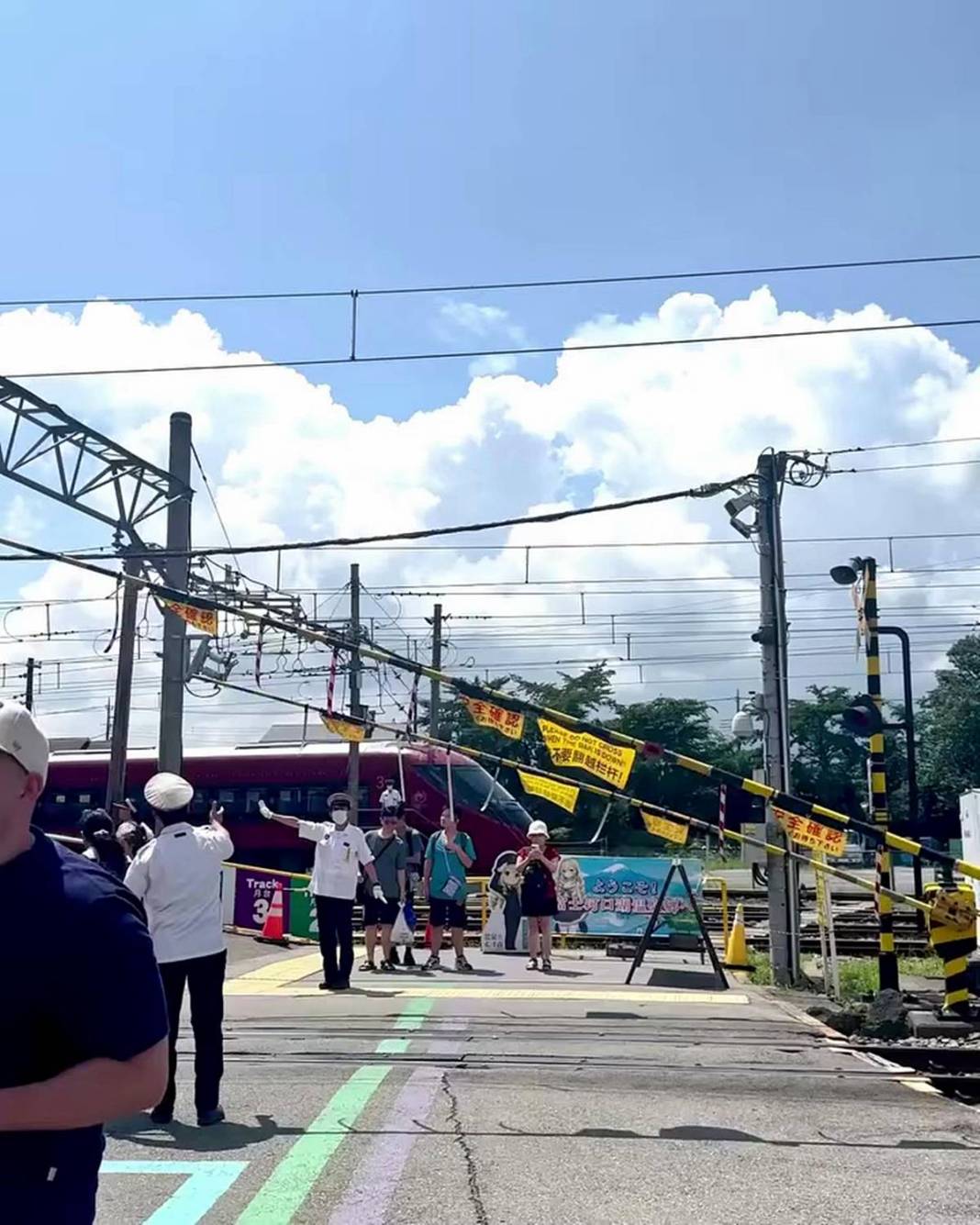 Japonya'da sevilen bir yabancı olun: Harika bir deneyim için altın kurallar! Gülümse ve kurallara uy 26
